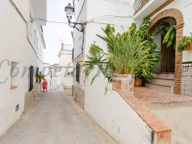 Casa adosada en venta en Canillas de Albaida