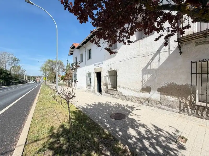 Exterior view of Flat for sale in El Espinar  with Heating