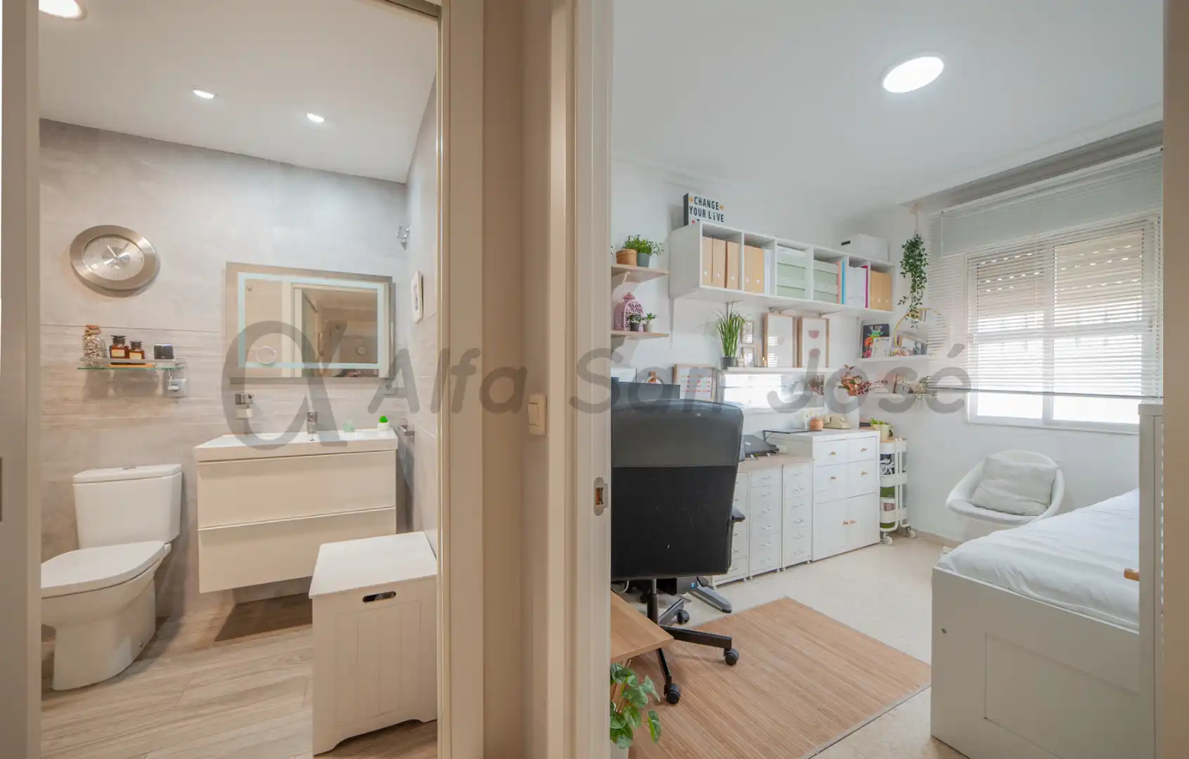 Piso en venta en La Rinconada con Aire acondicionado