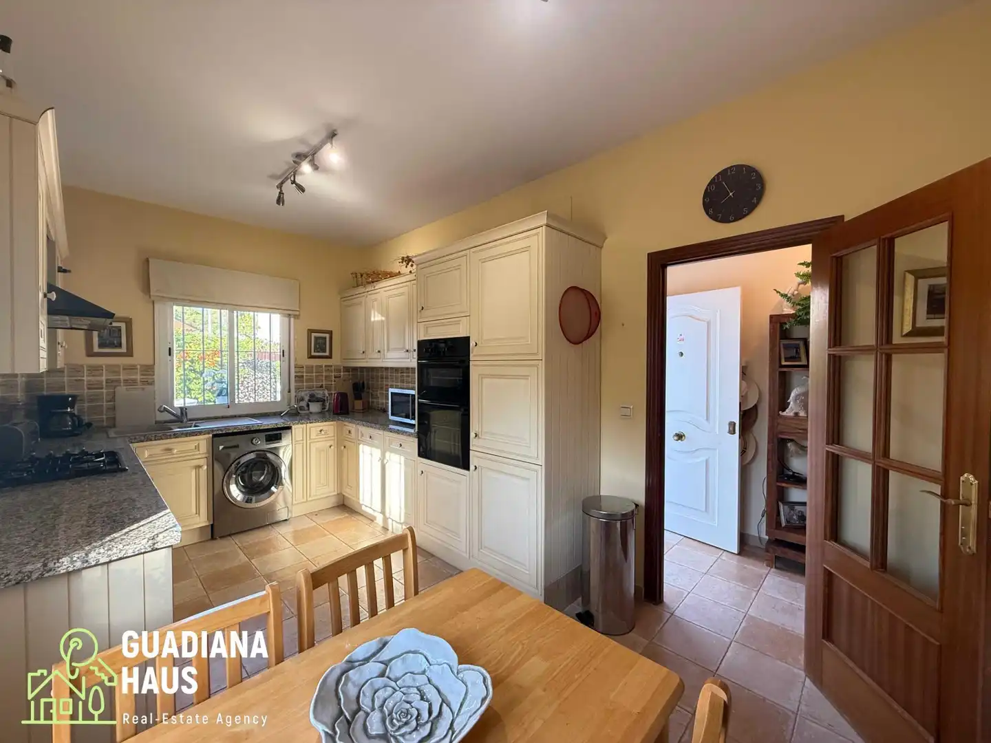 Kitchen of Houses for sale in Isla Cristina  with Air Conditioner, Heating and Private garden