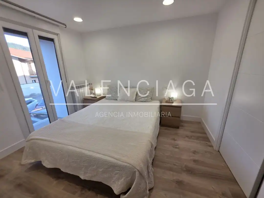 Habitación de Piso en venta en Lazkao con Calefacción y Amueblado