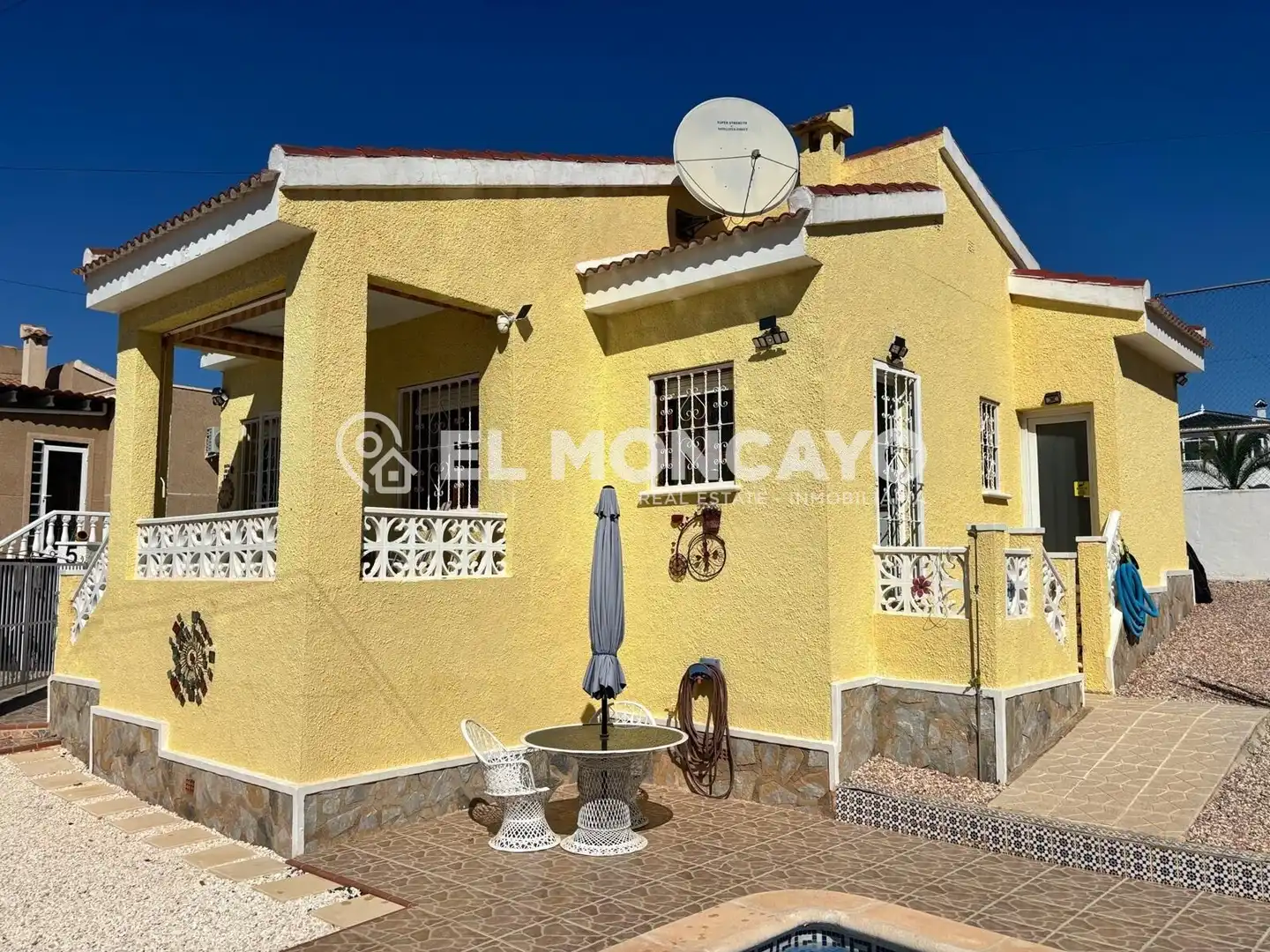 Vista exterior de Casa o chalet en venta en Rojales con Aire acondicionado, Jardín privado y Terraza