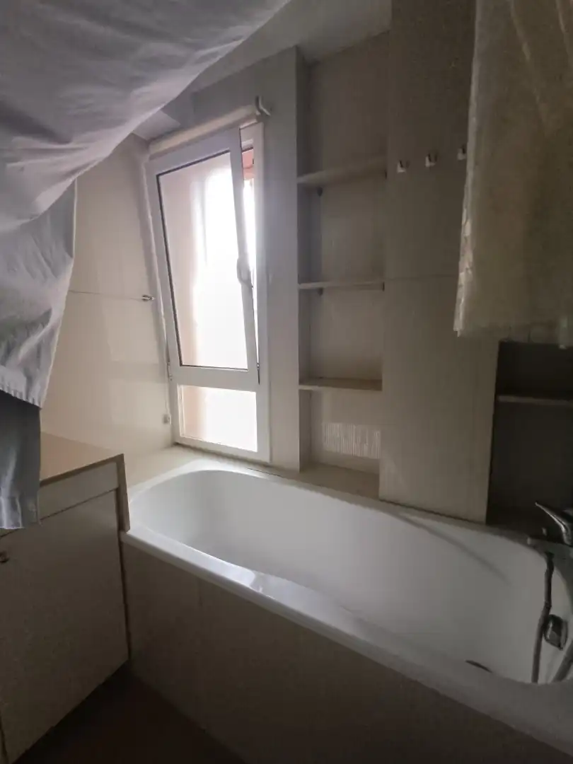 Flat for rent in Carrer Pau Casals, Finestrelles