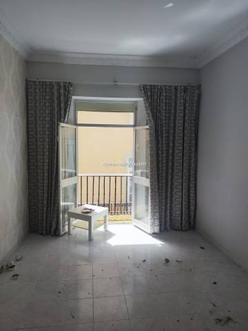 Piso en Venta en calle cobos en Centro Histórico