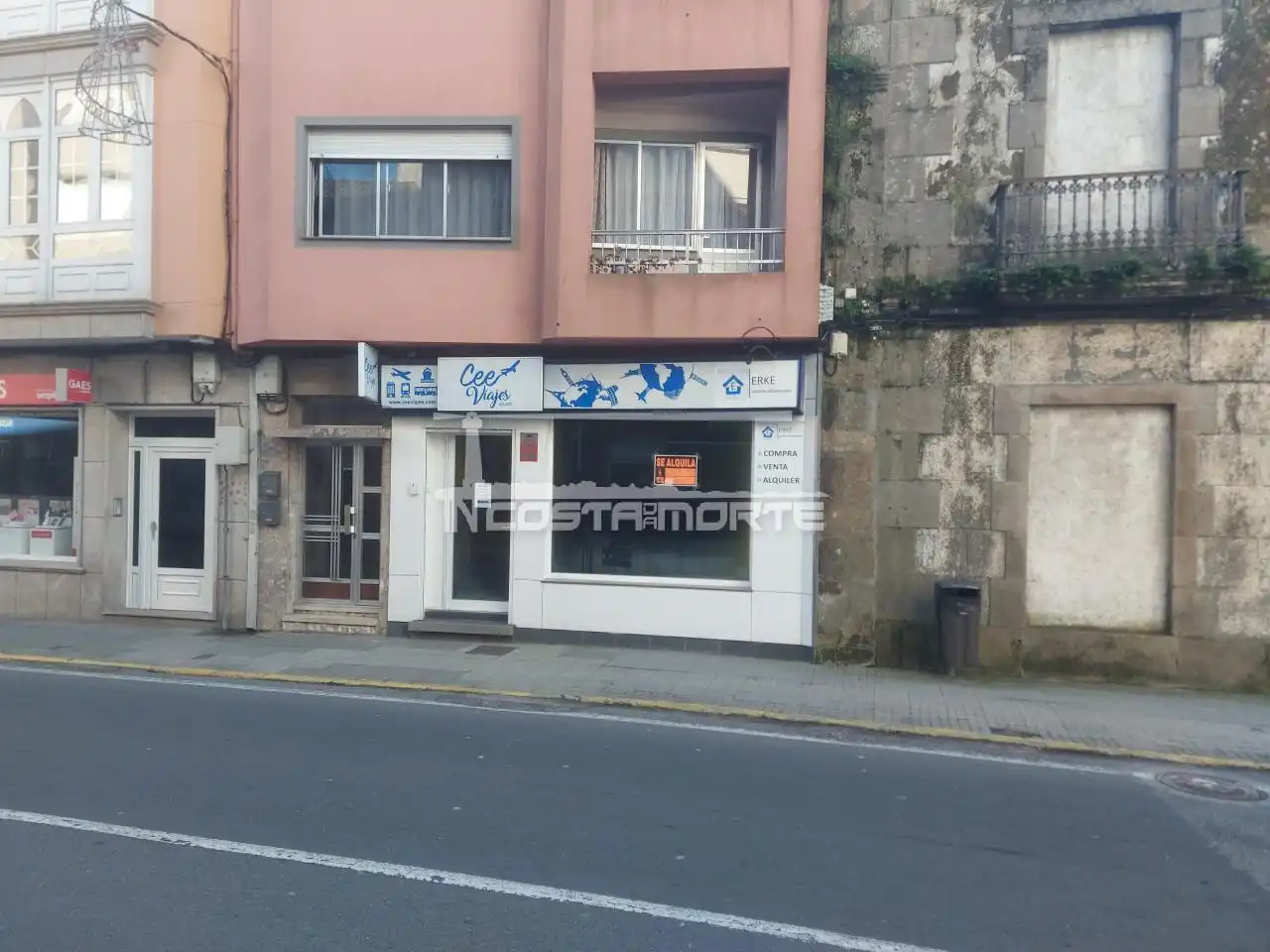 Local commercial à louer à Cee, imagen 7