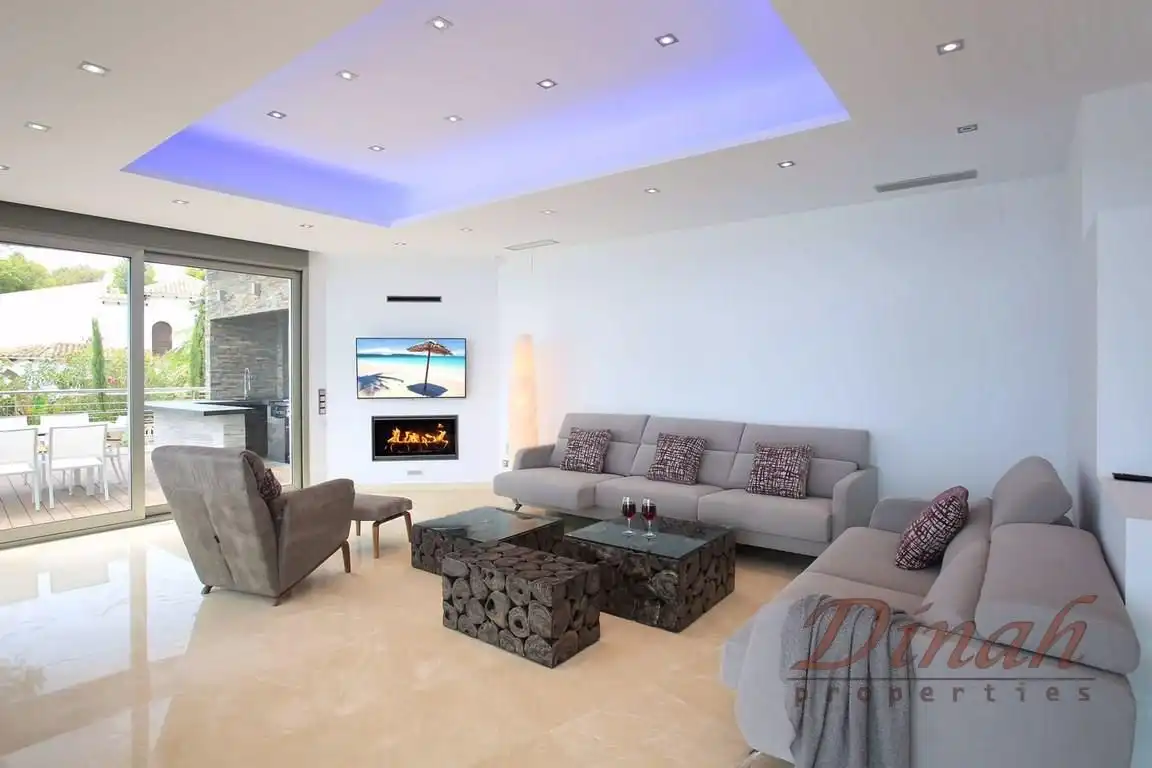 Sala de estar de Casa o chalet en venta en Altea con Aire acondicionado, Calefacción y Jardín privado