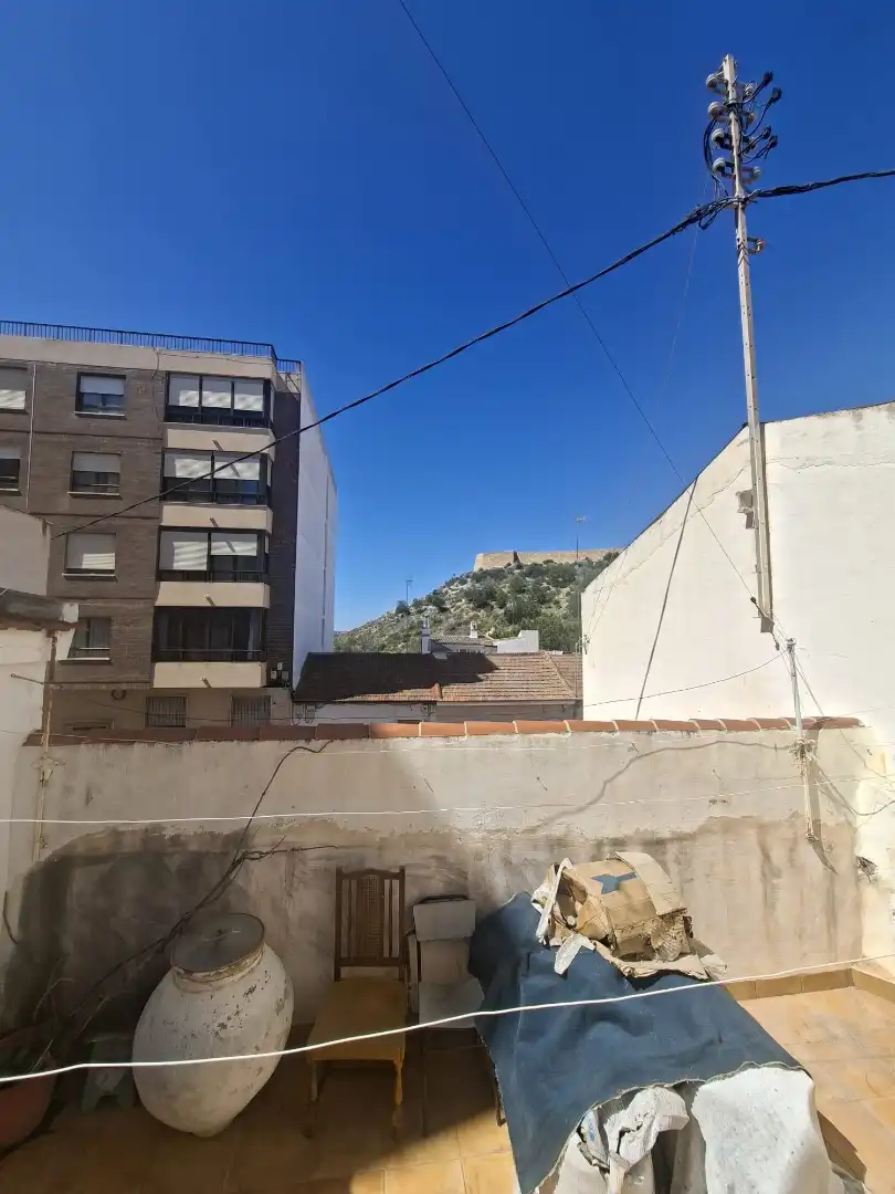 Vista exterior de Casa o chalet en venta en Guardamar del Segura con Aire acondicionado, Terraza y Amueblado