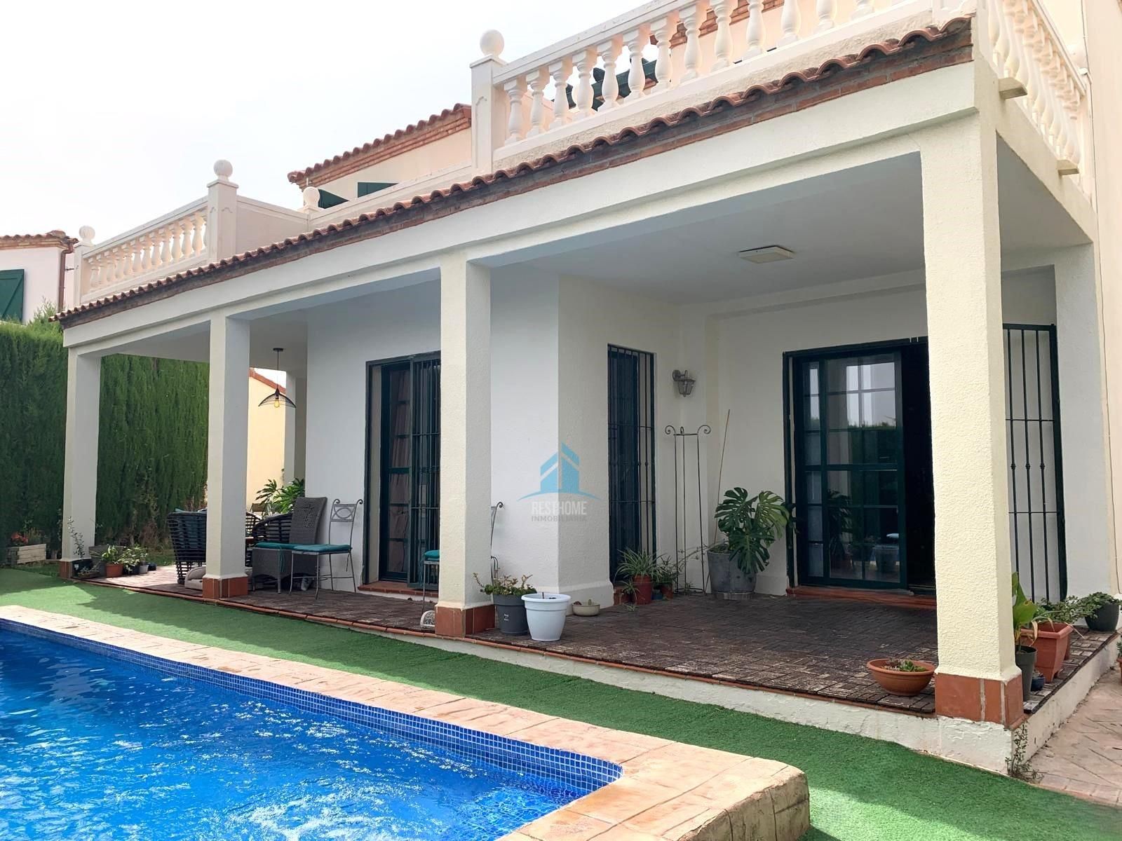 Swimming pool of House or chalet for sale in Riba-roja de Túria  with Heating, Terrace and Storage room
