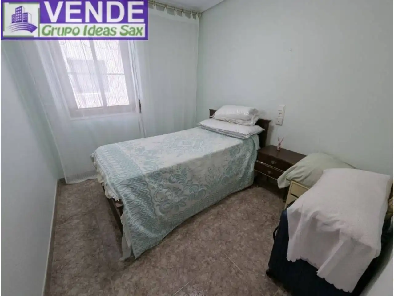 Bedroom of Flat for sale in Sax
