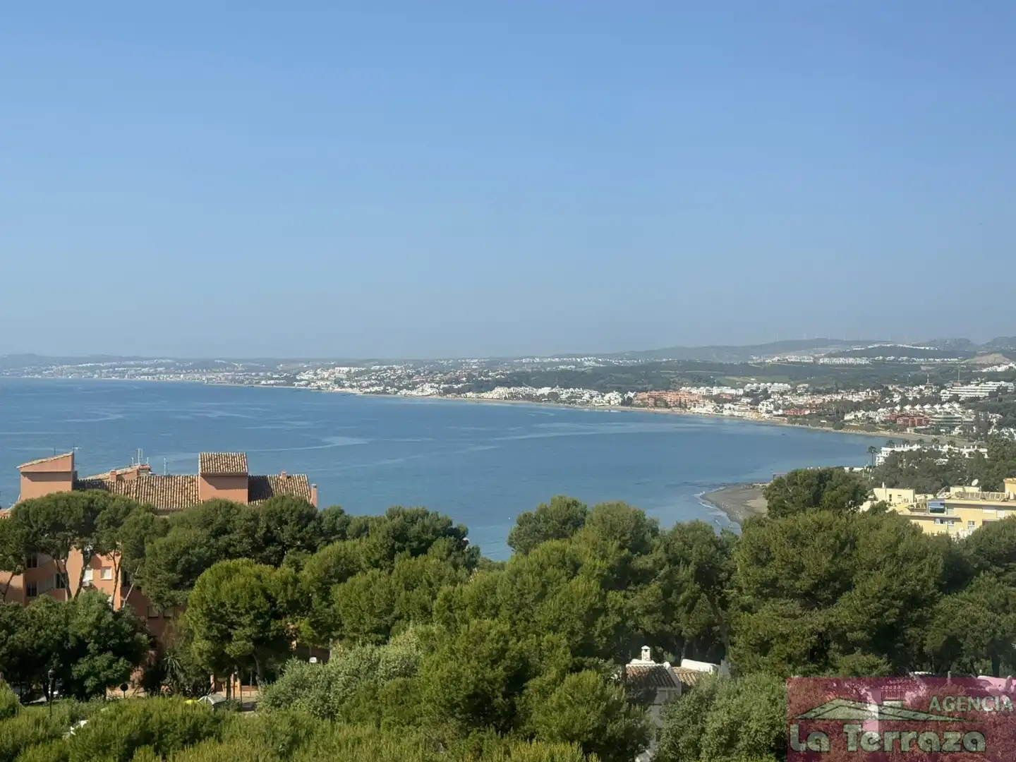 Exterior view of Flat for rent in Estepona  with Community pool
