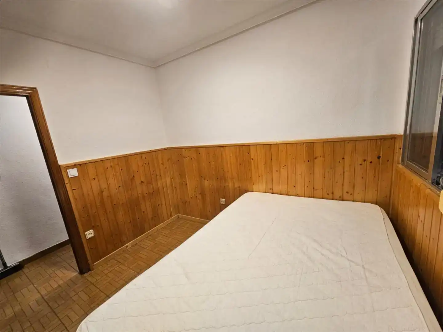 Bedroom of Flat for rent in Parla  with Furnished, Oven and Washing machine