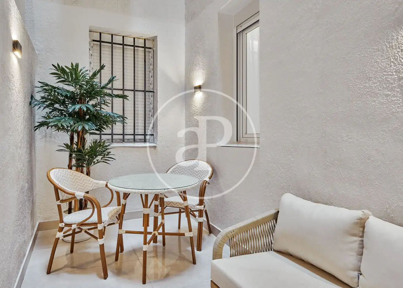 Habitación de Piso en venta en Madrid con Aire acondicionado, Calefacción y Jardín privado
