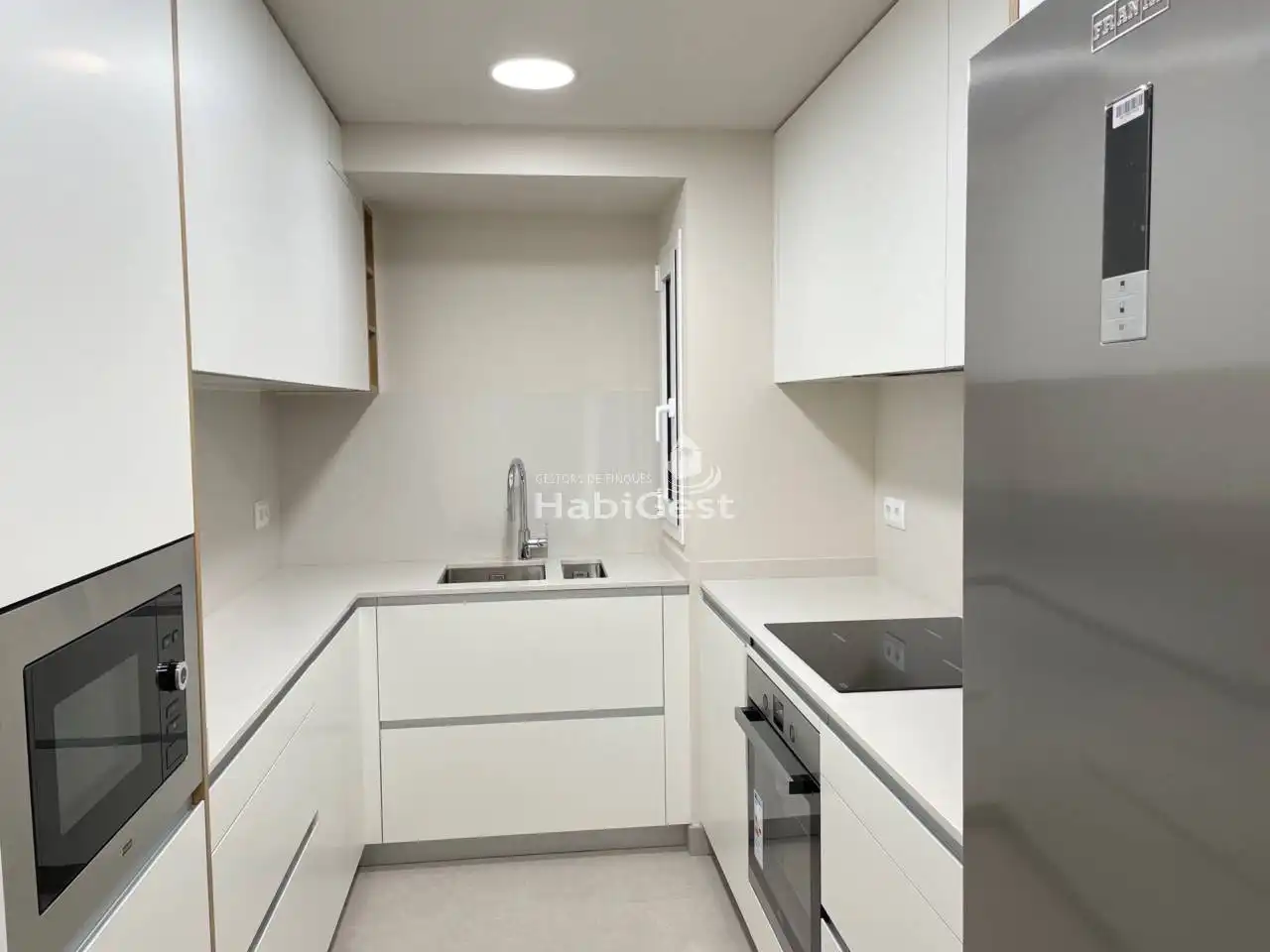 Appartamento con terrazza in vendita a Calle MALUQUER SALVADOR, imagen 8