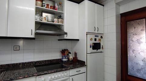 Foto 3 de Casa adosada en venda a Valle de Trápaga-Trapagaran, Bizkaia