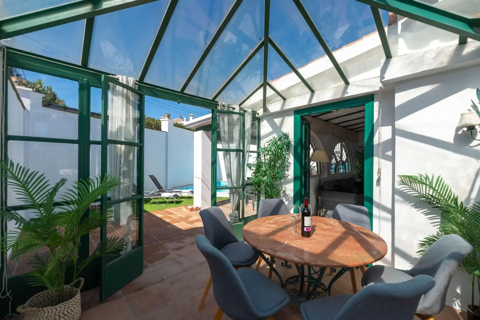 Terraza de Casa o chalet en venta en Marbella con Aire acondicionado, Calefacción y Jardín privado