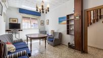 Sala d'estar de Casa o xalet en venda en  Granada Capital amb Terrassa i Balcó