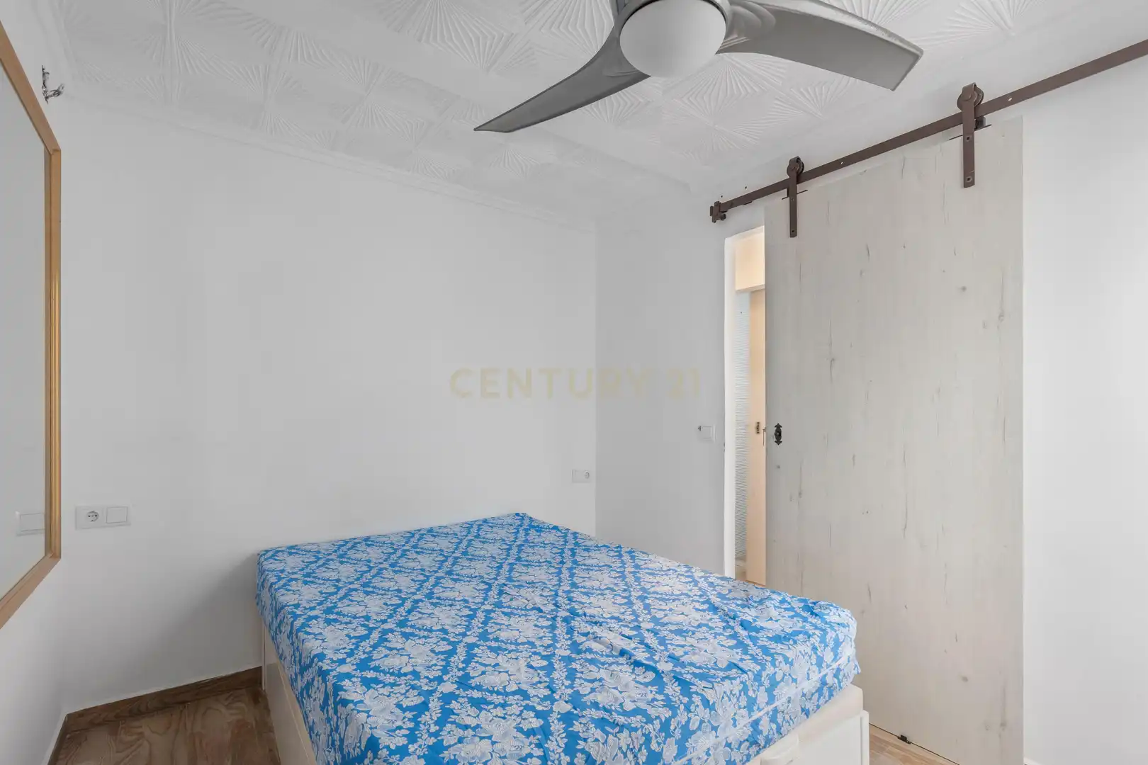 Dormitori de Casa adosada en venda en Torrevieja amb Aire condicionat i Piscina comunitària