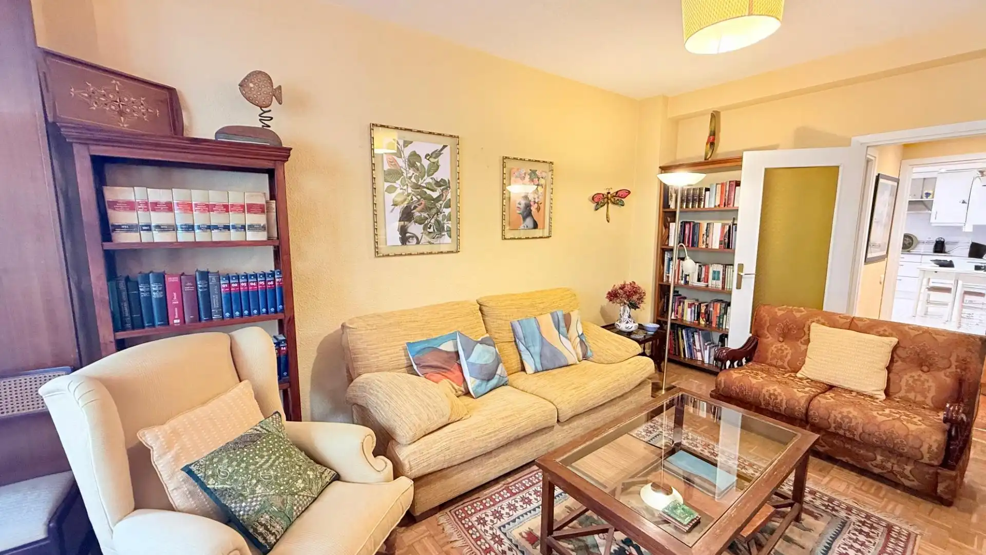 Living room of Apartments for sale in  Madrid Capital