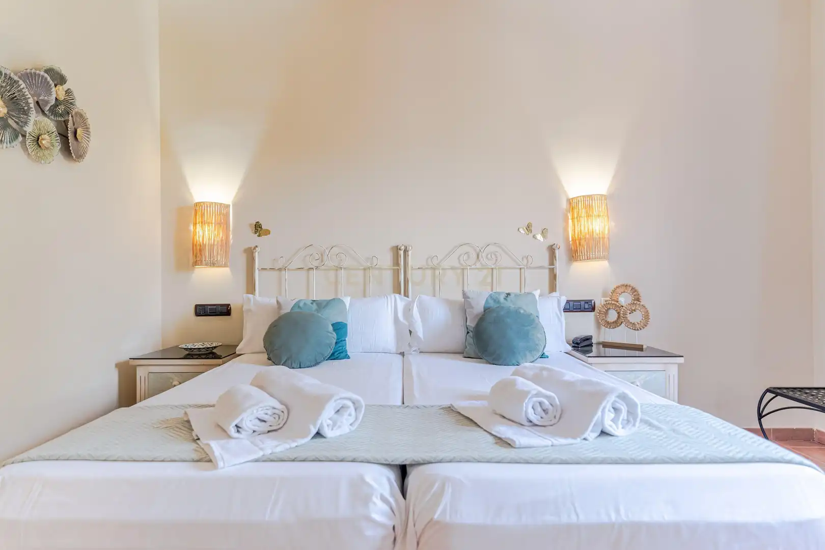 Habitación de Edificio en venta en Cenes de la Vega con Piscina comunitaria