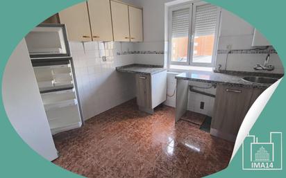 Cuina de Pis en venda en San Andrés del Rabanedo amb Calefacció i Terrassa