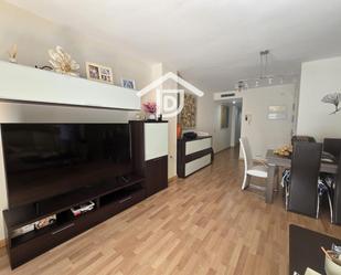 Living room of Flat to rent in Paterna  with Air Conditioner, Heating and Parquet flooring