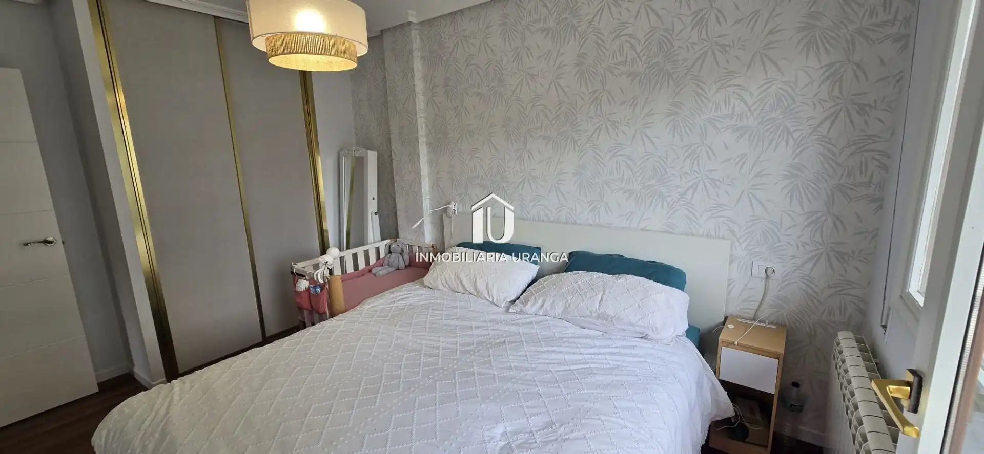 Habitación de Casa o chalet en venta en Laredo con Calefacción, Jardín privado y Terraza