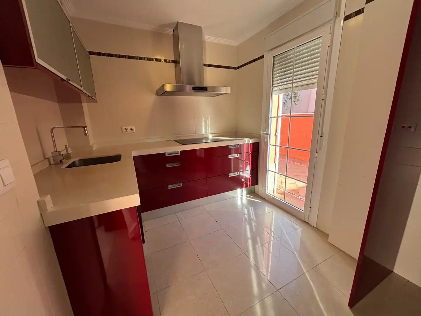 Kitchen of Detached homes for sale in Almensilla  with Air Conditioner, Private garden and Terrace