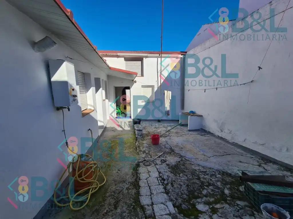 Vista exterior de Casa o chalet en venta en Santa Bárbara de Casa