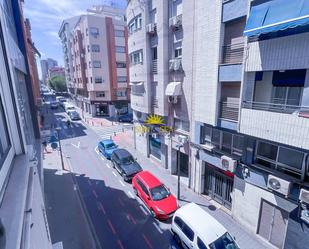 Vista exterior de Apartament de lloguer en Alicante / Alacant amb Aire condicionat
