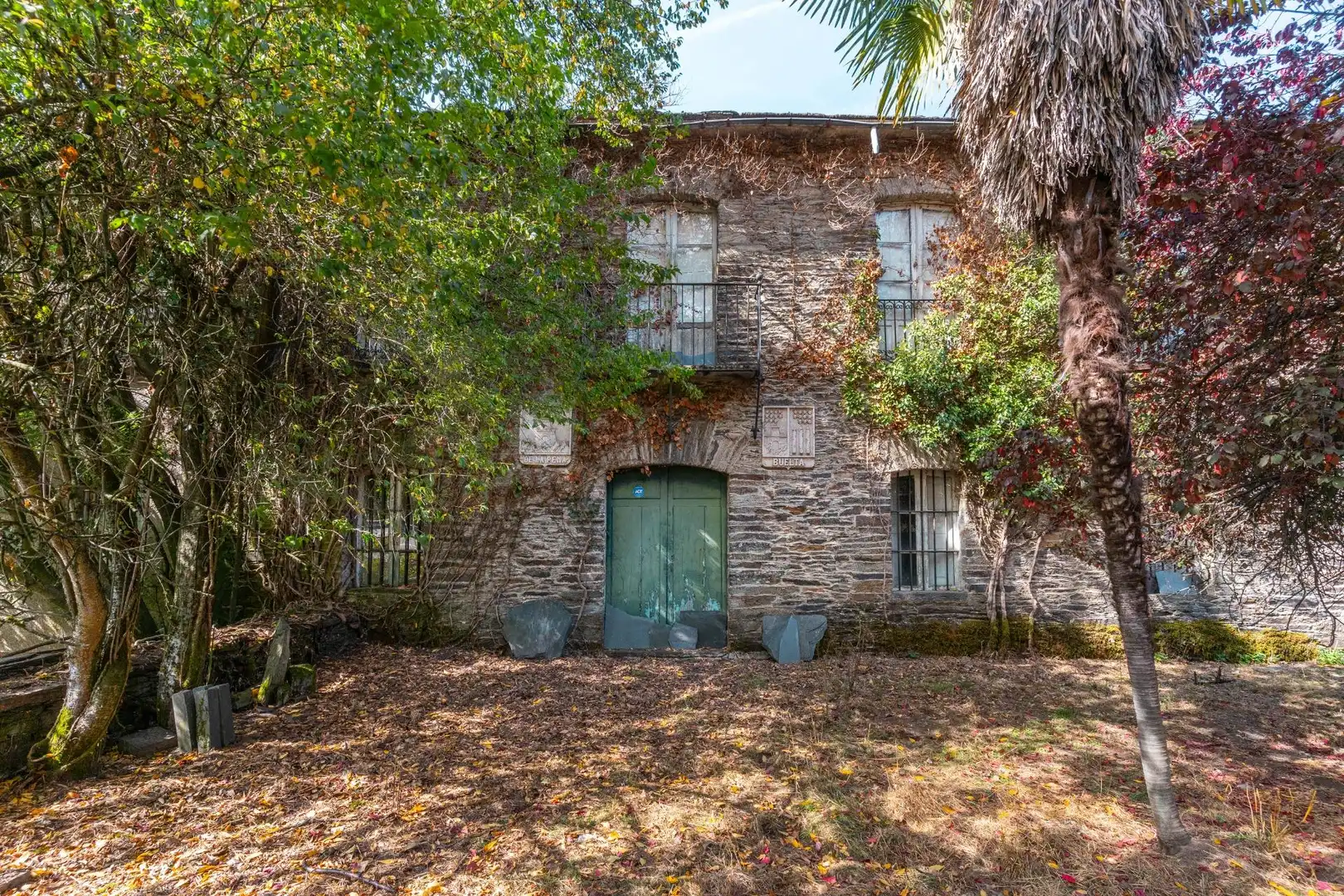 Vista exterior de Casa o chalet en venta en Palacios del Sil con Jardín privado