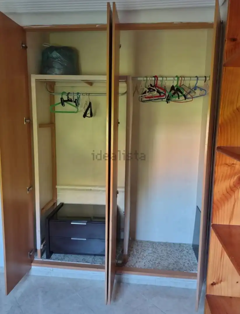 Dormitori de Pis en venda en Cerro - Amate
