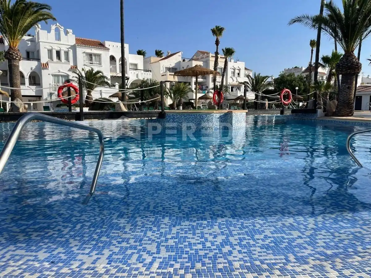 Apartamento con piscina en venta en Avenida GOLF CENTER (U), imagen 15