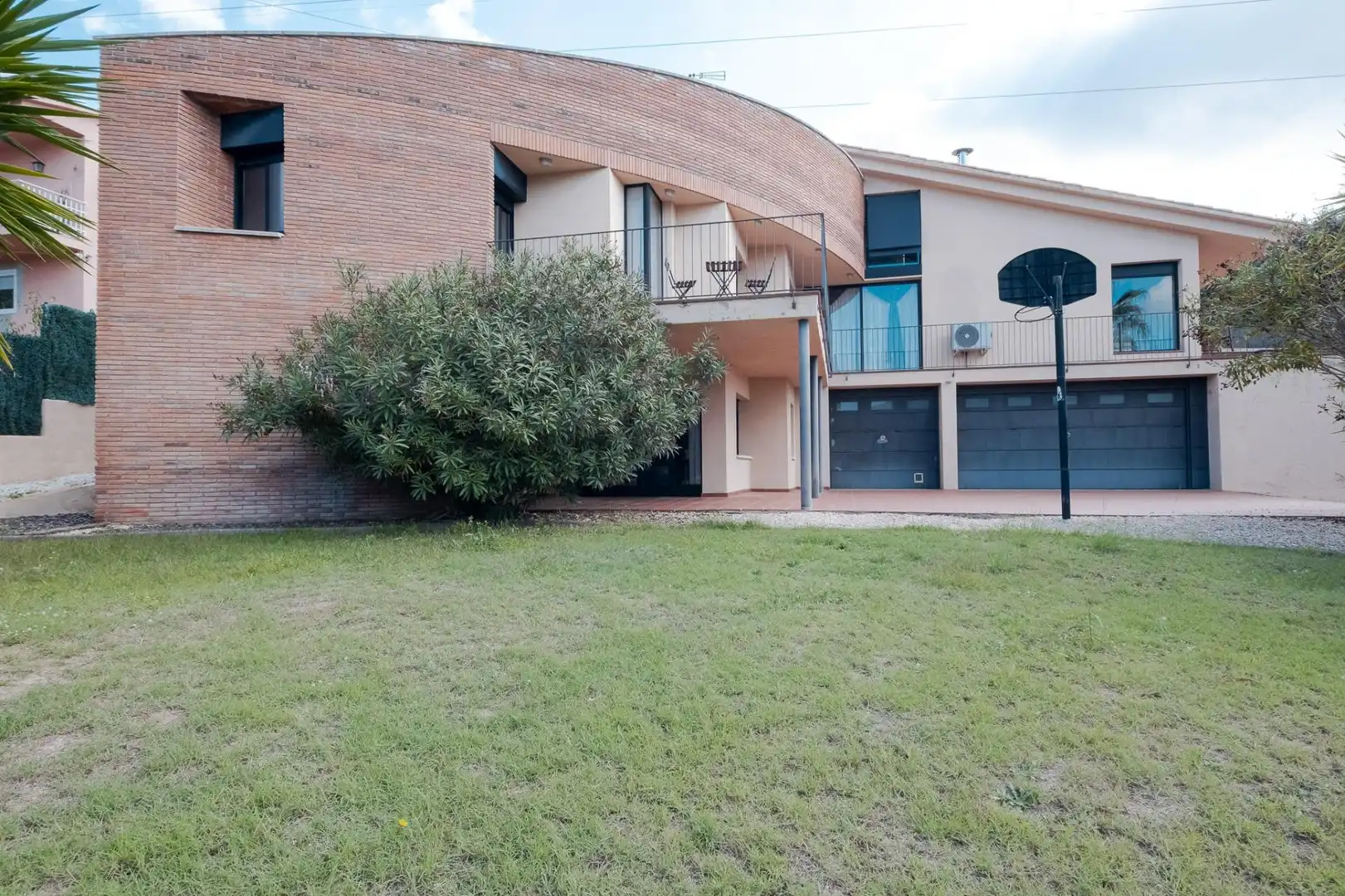 Vista exterior de Casa o chalet en venta en Caldes de Montbui con Aire acondicionado, Calefacción y Jardín privado