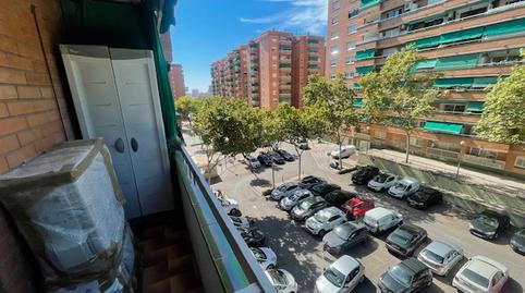 Foto 3 de Pis en venda a Rambla de Sant Joan, Lloreda, Barcelona