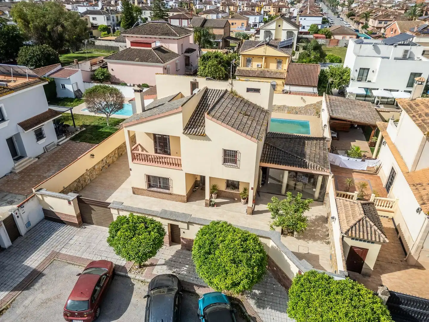 Vista exterior de Casa o chalet en venta en Montequinto con Aire acondicionado, Jardín privado y Terraza