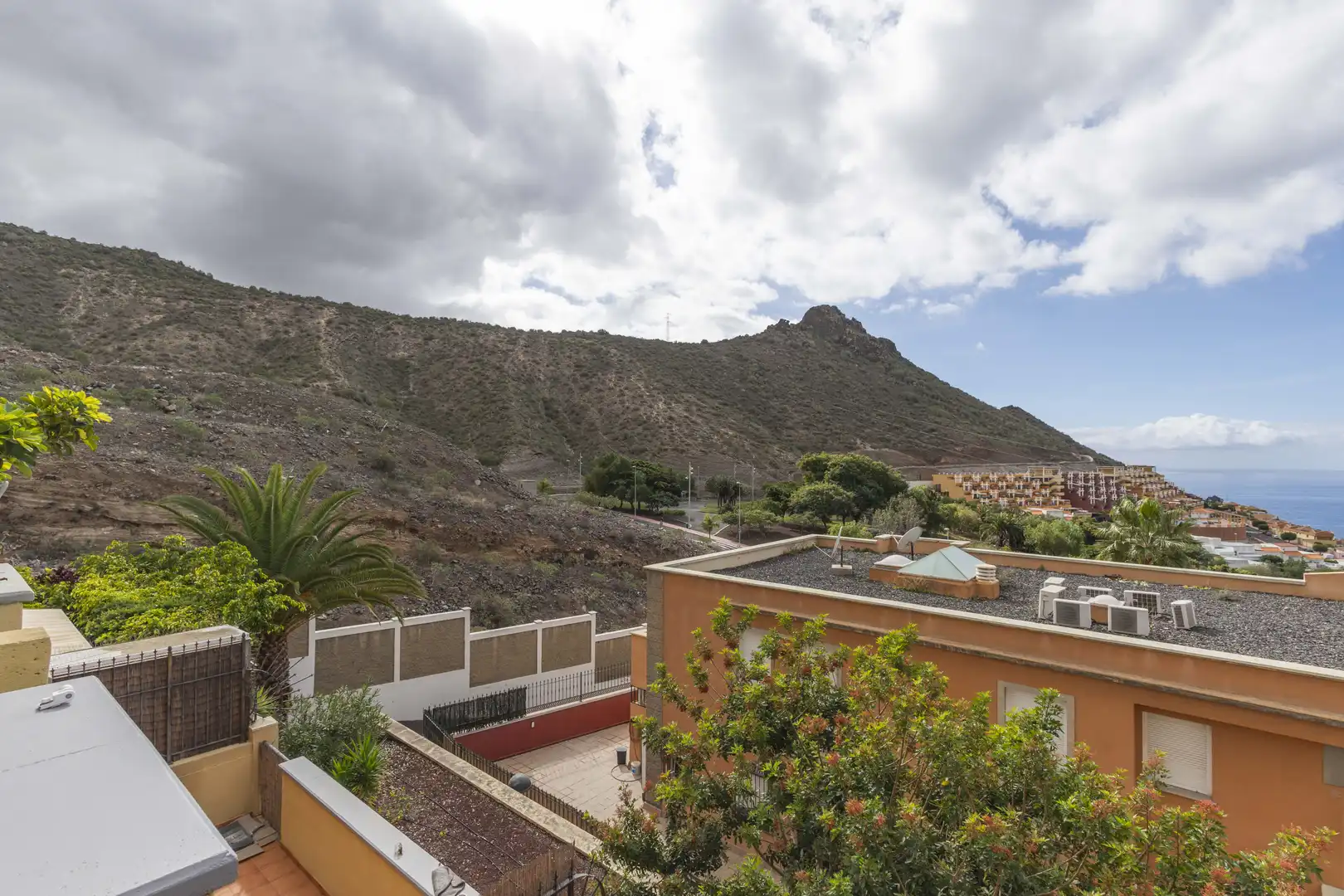 Exterior view of Flat for sale in Adeje  with Private garden, Terrace and Swimming Pool