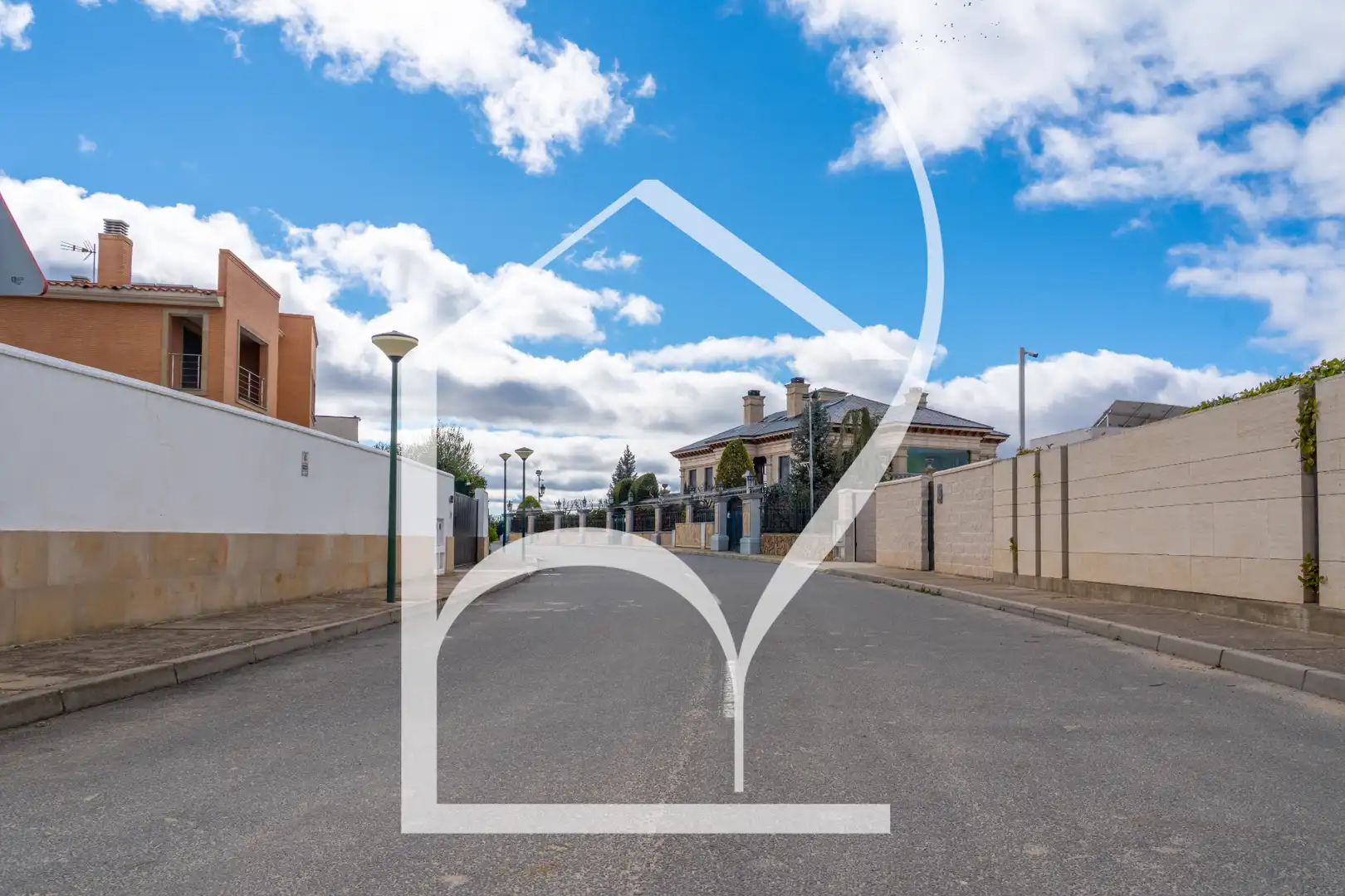 Exterior view of Residential for sale in Villamayor