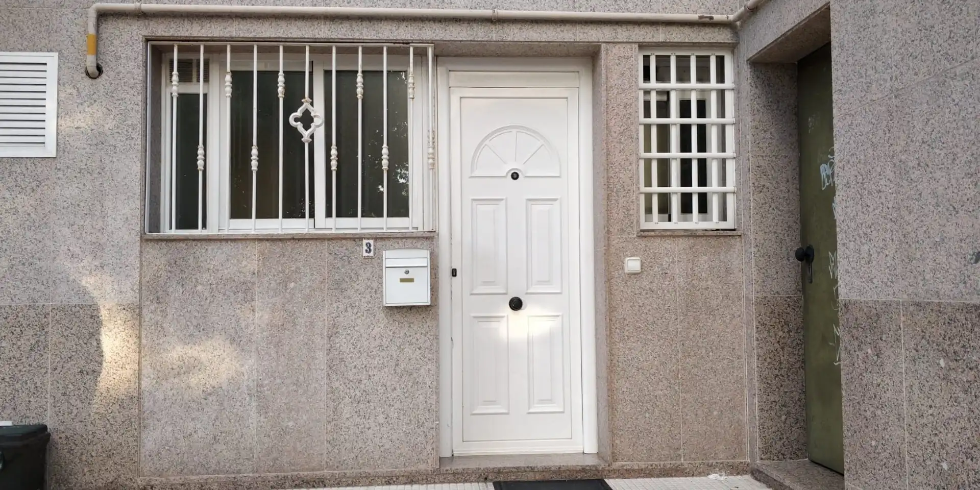 Vista exterior de Pis en venda en Vigo 
