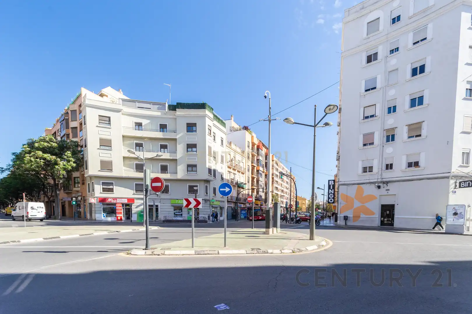 Außenansicht von Büro zum Verkauf in Valencia mit Abstellraum