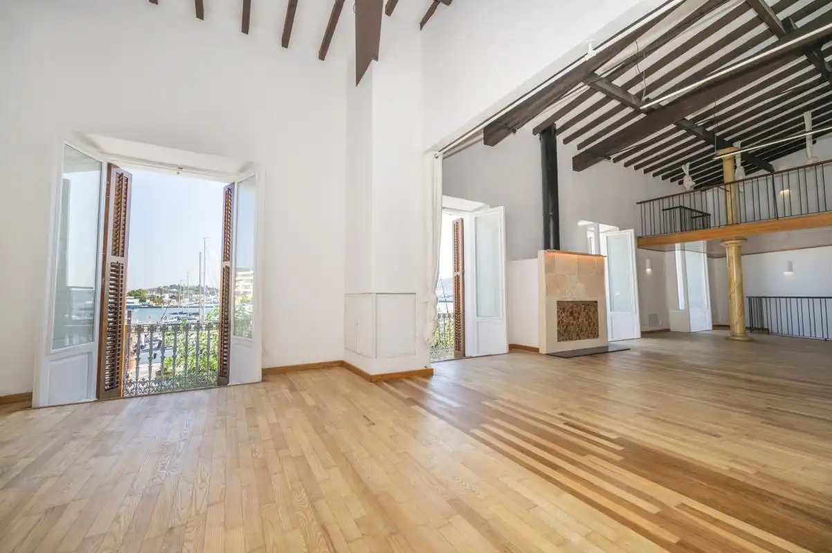 Sala de estar de Oficina de alquiler en Eivissa con Calefacción