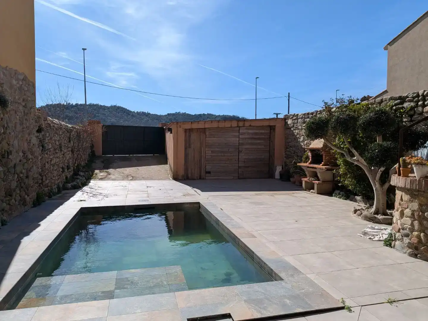 Piscina de Casa adosada en venta en Bescanó con Jardín privado, Trastero y Piscina