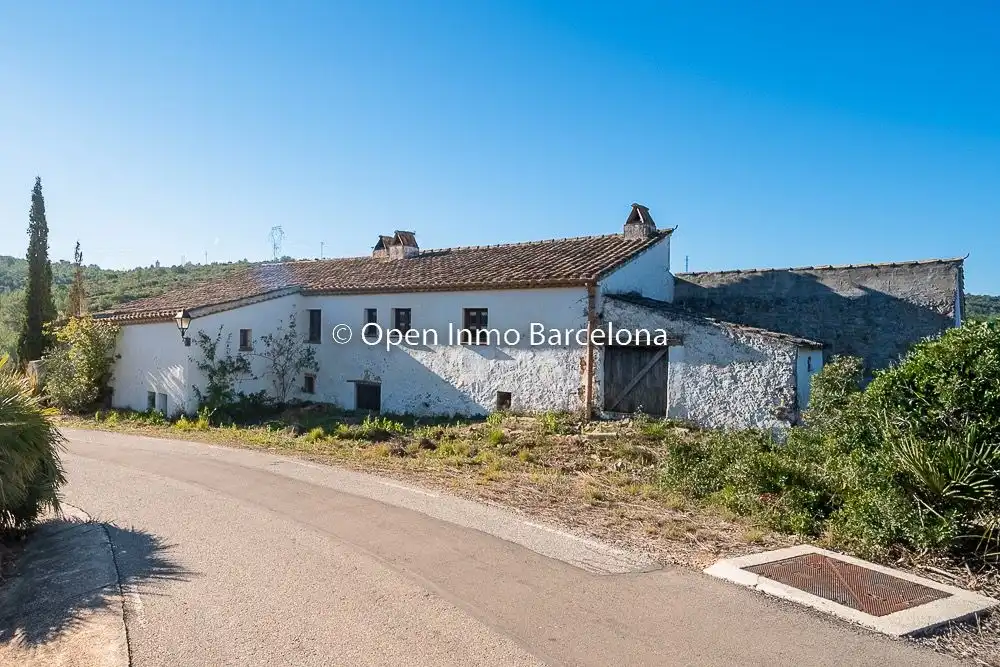 Maison rustique avec terrasse à vendre à Olivella, imagen 4