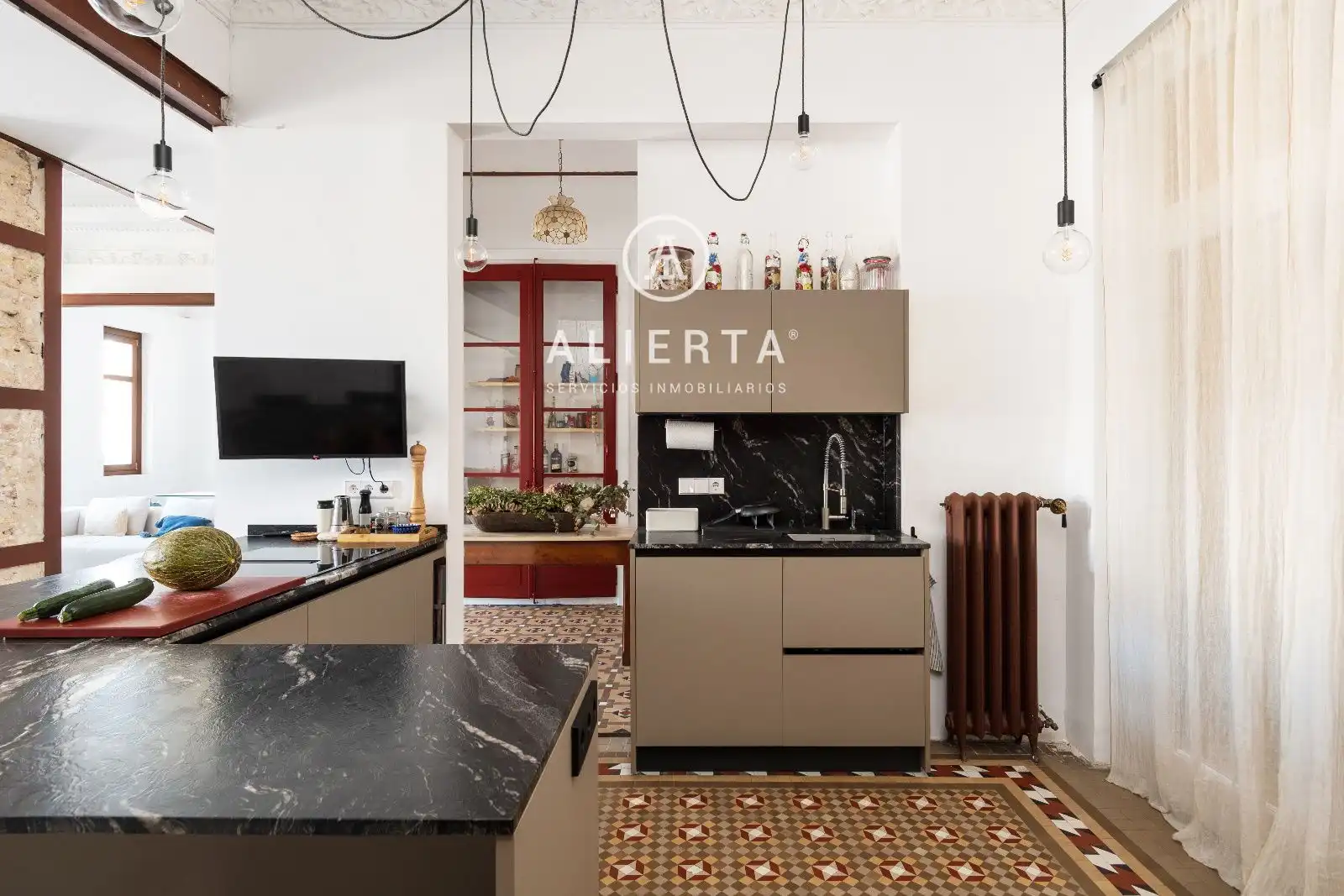 Kitchen of Flat for sale in Zaragoza  with Air Conditioner, Heating and Terrace