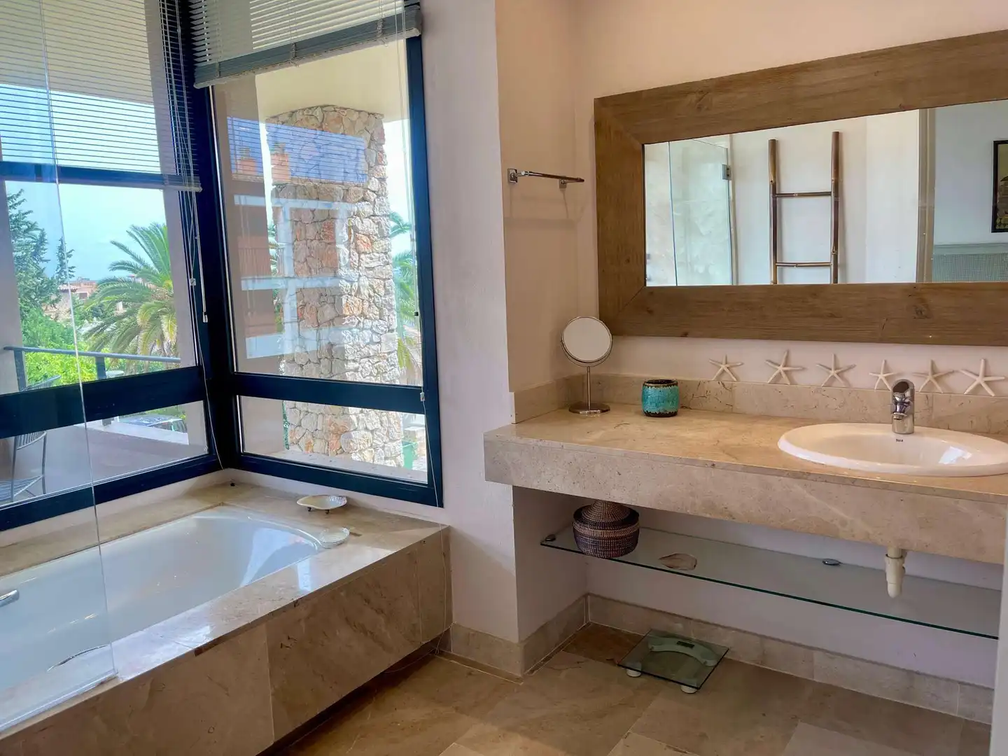 Baño de Piso de alquiler en Son Servera con Aire acondicionado, Terraza y Amueblado