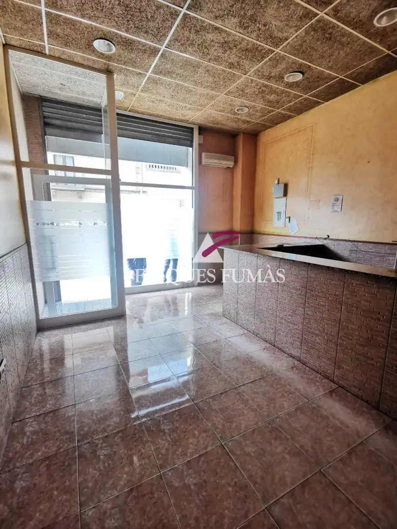 Local comercial en venda a Avinguda Guissona 34, imagen 3