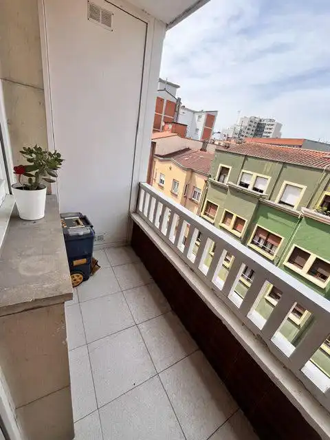 Terrasse von Wohnung zum Verkauf in Gijón  mit Heizung, Parkett und Terrasse