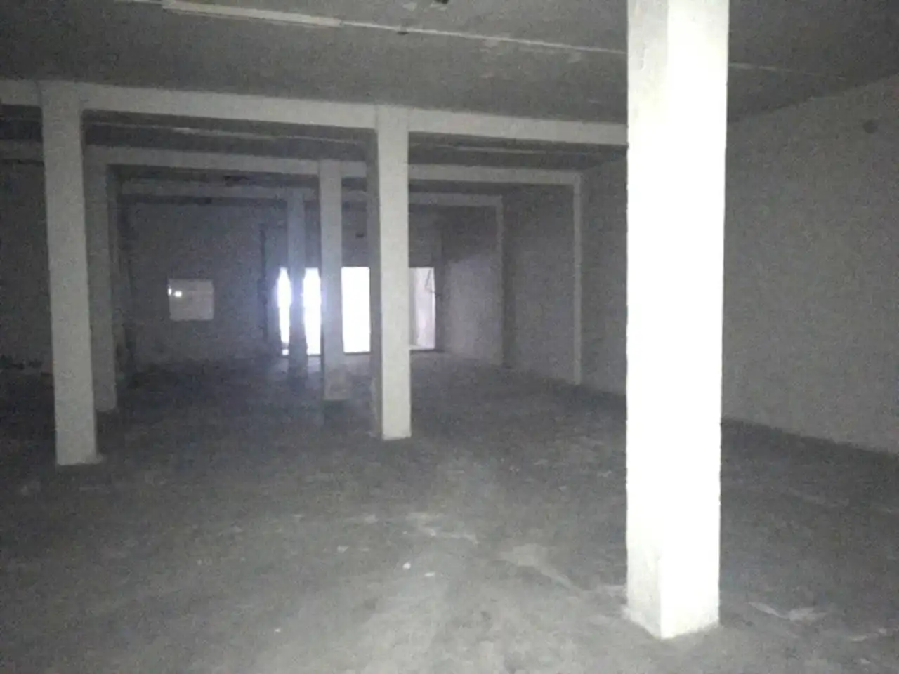 Local comercial en venda a Calle Casarabonela, imagen 4