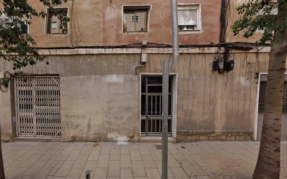 Piso en venta en Carrer CADI 10