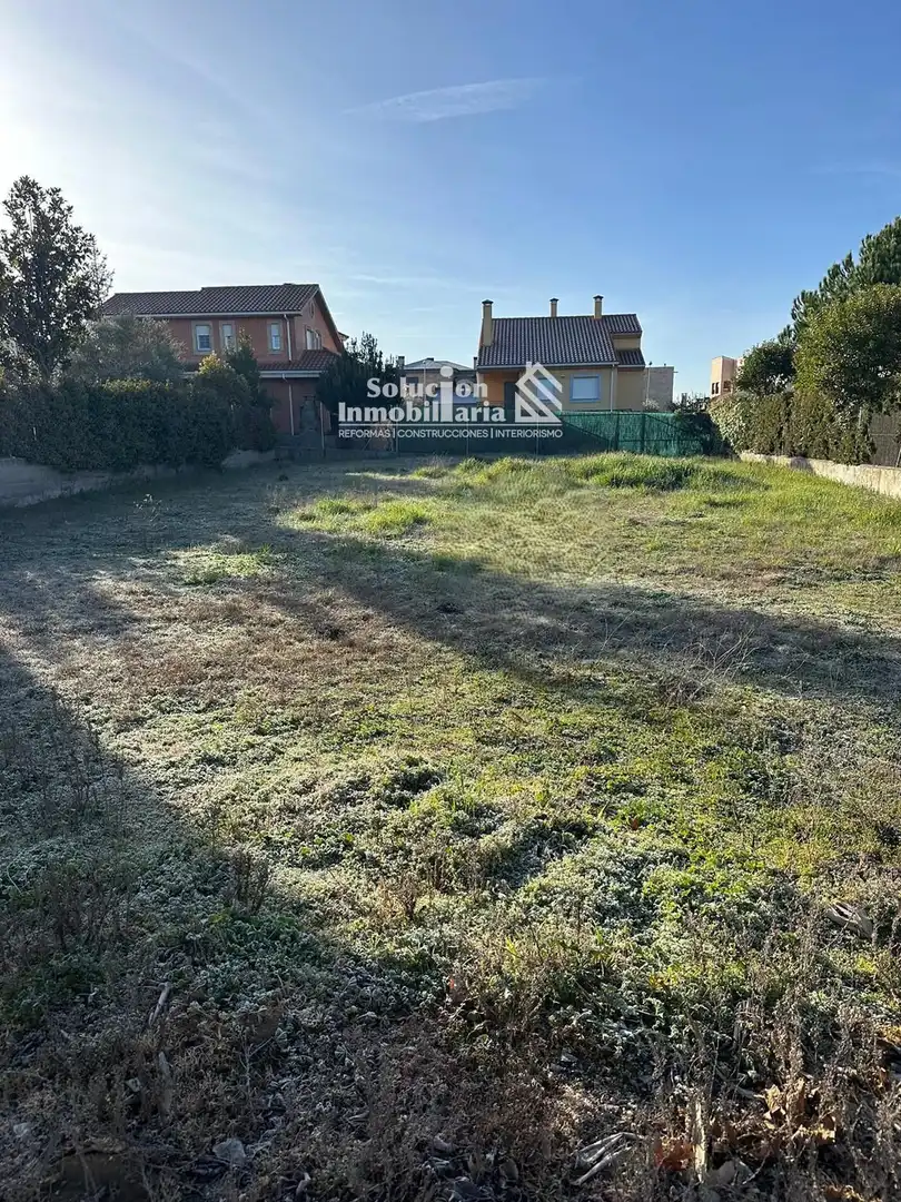 Residential land for sale in Villamayor, imagen 7