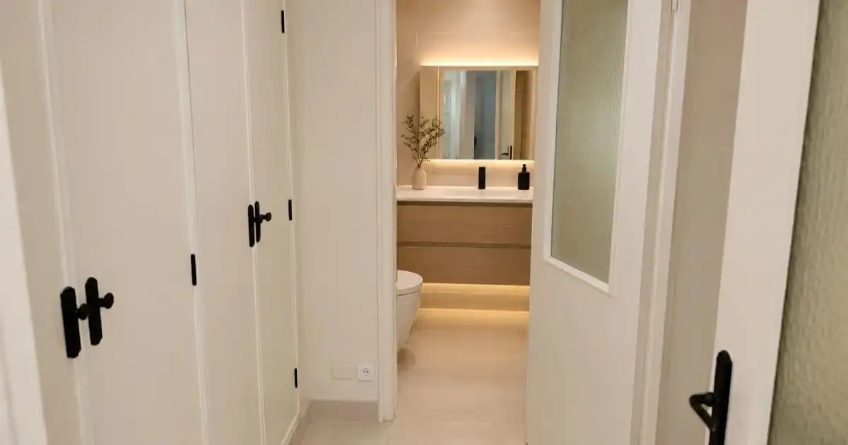 Bathroom of Flat for sale in Chamberí